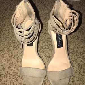 Sexy tassel heels